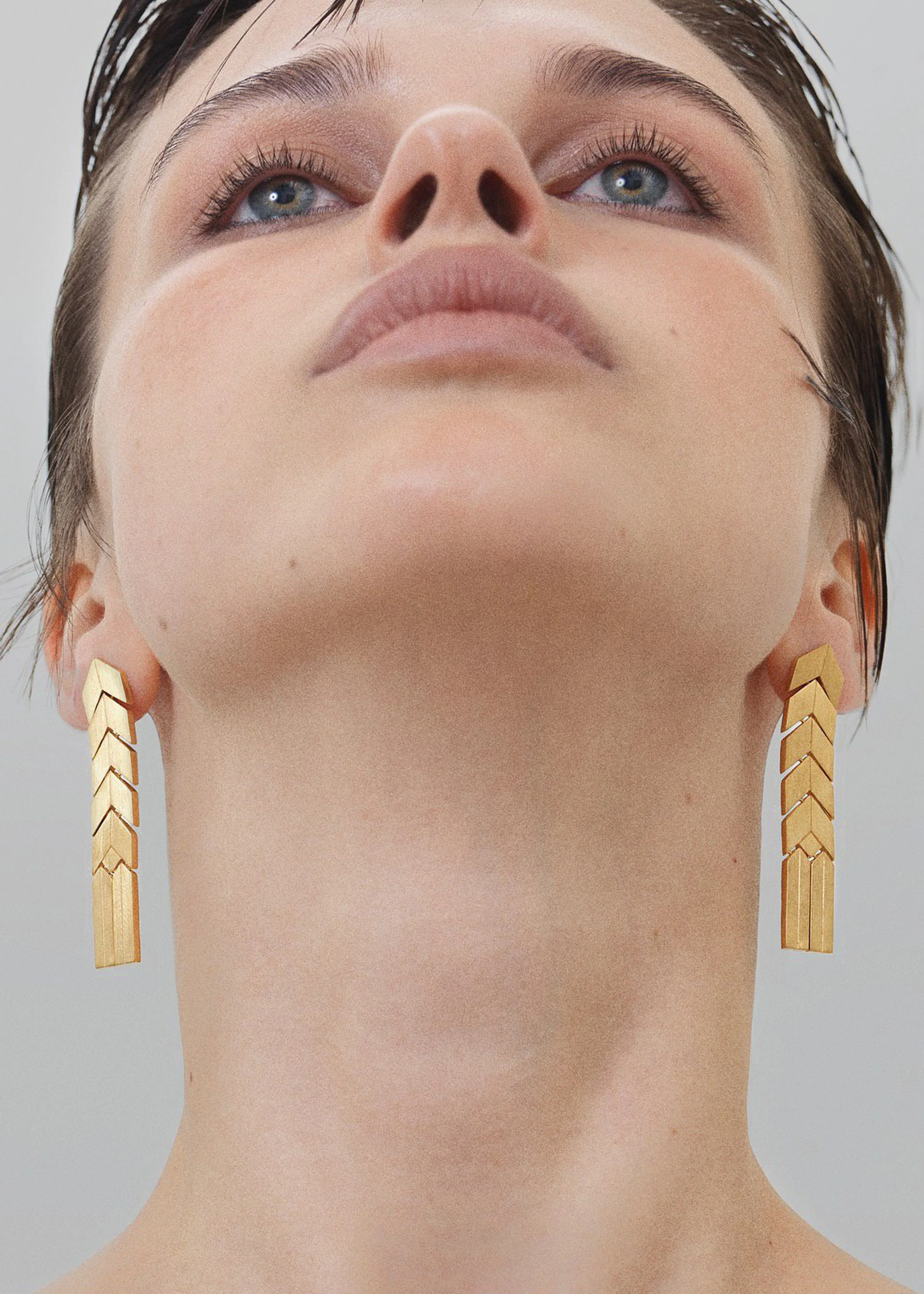 Bevza Flat Spikelet Earrings - Gold - Image 3