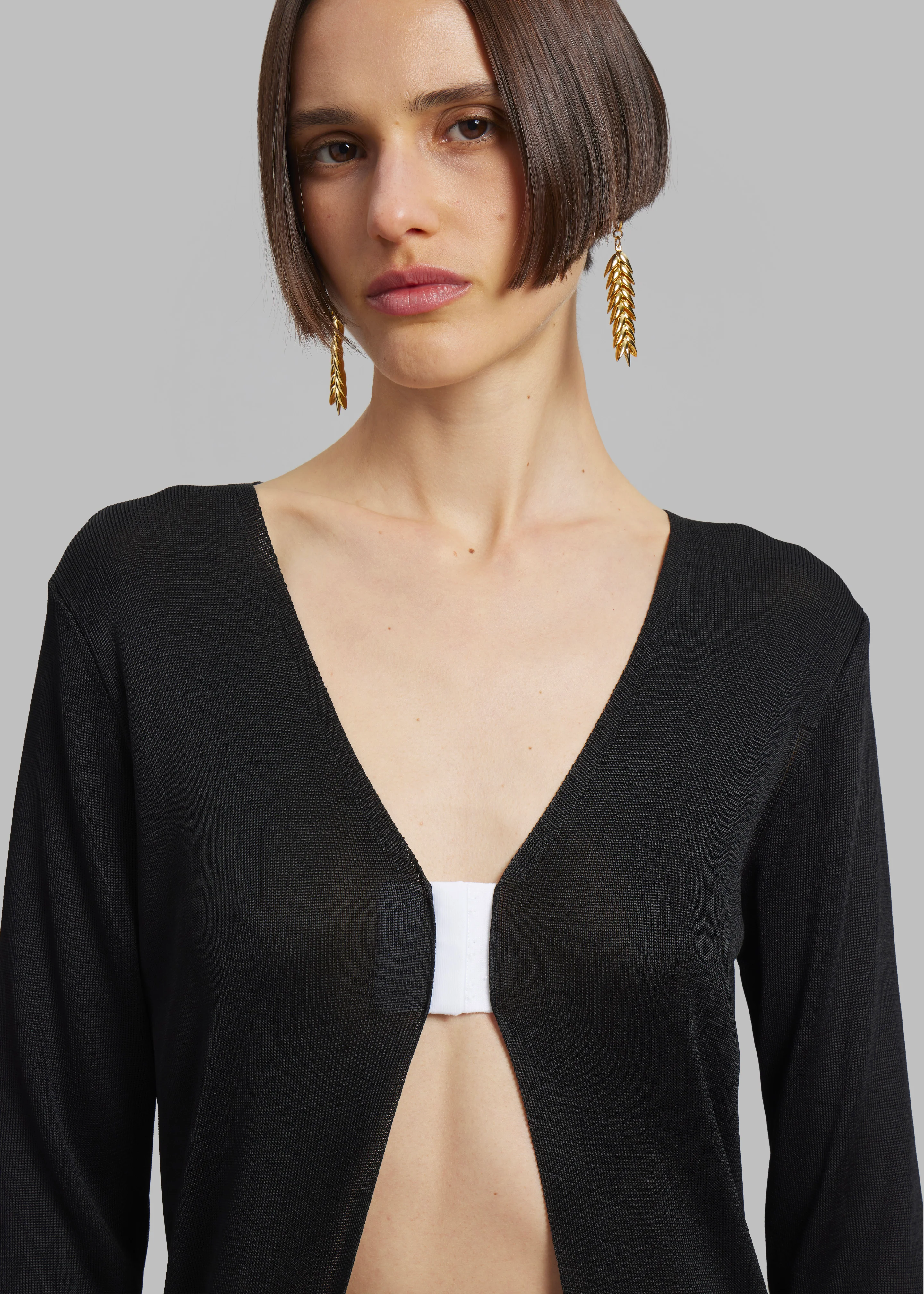 Bevza Spikelet Medium Hoop Earrings - Gold - Image 2