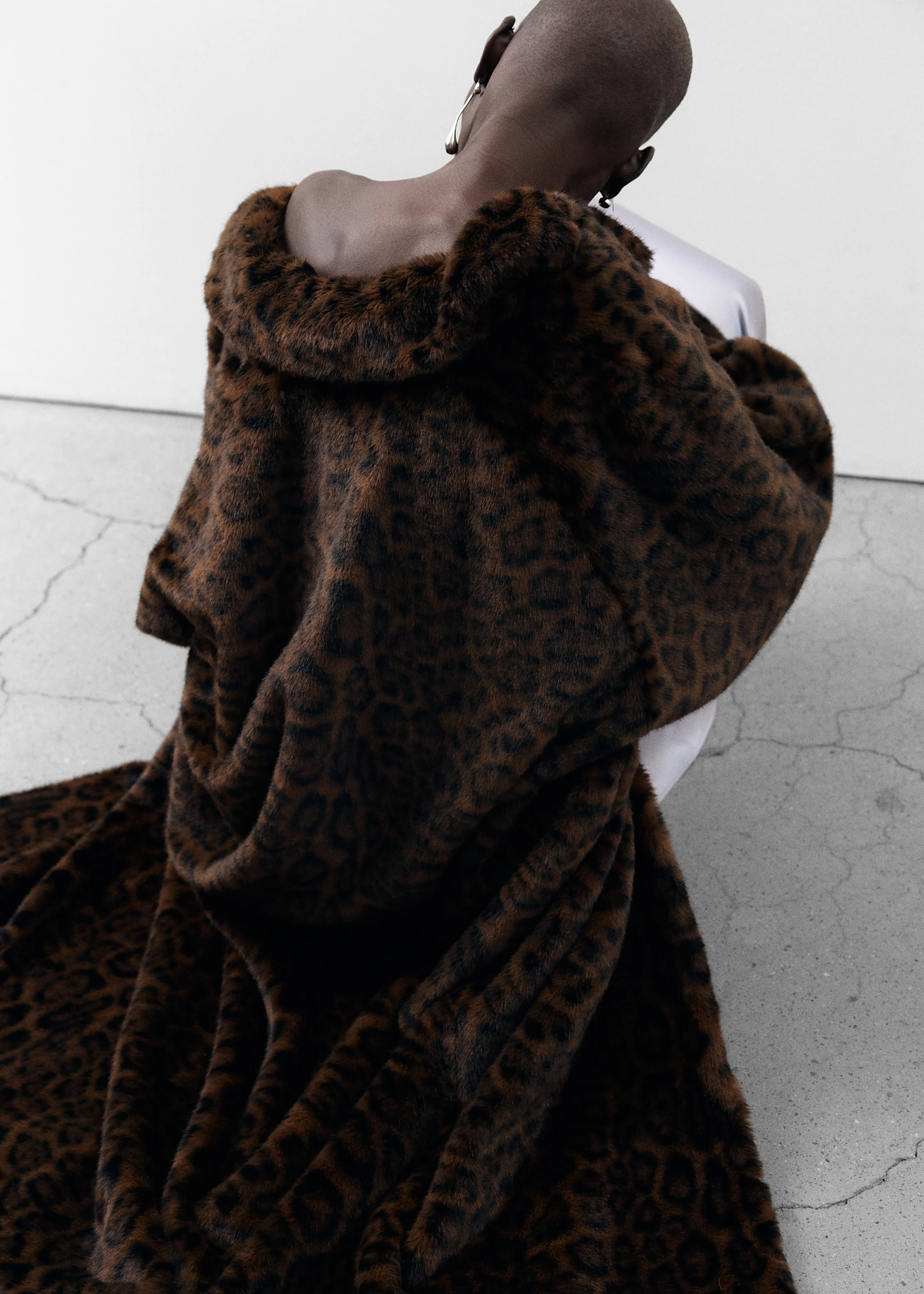 Cadence Faux Fur Long Coat - Leopard Brown - Image 2