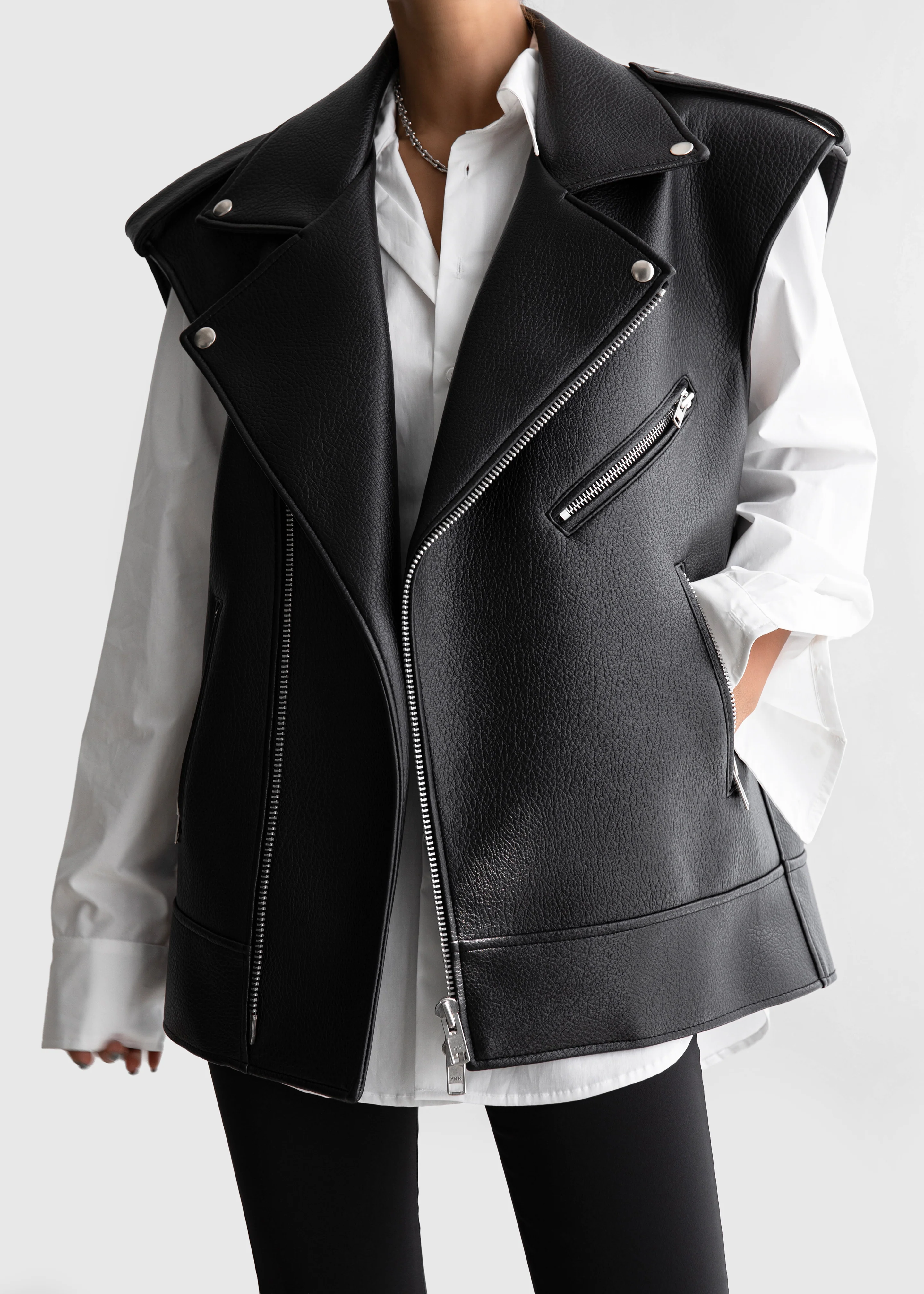 Chicago Oversized Biker Vest - Black - Image 7
