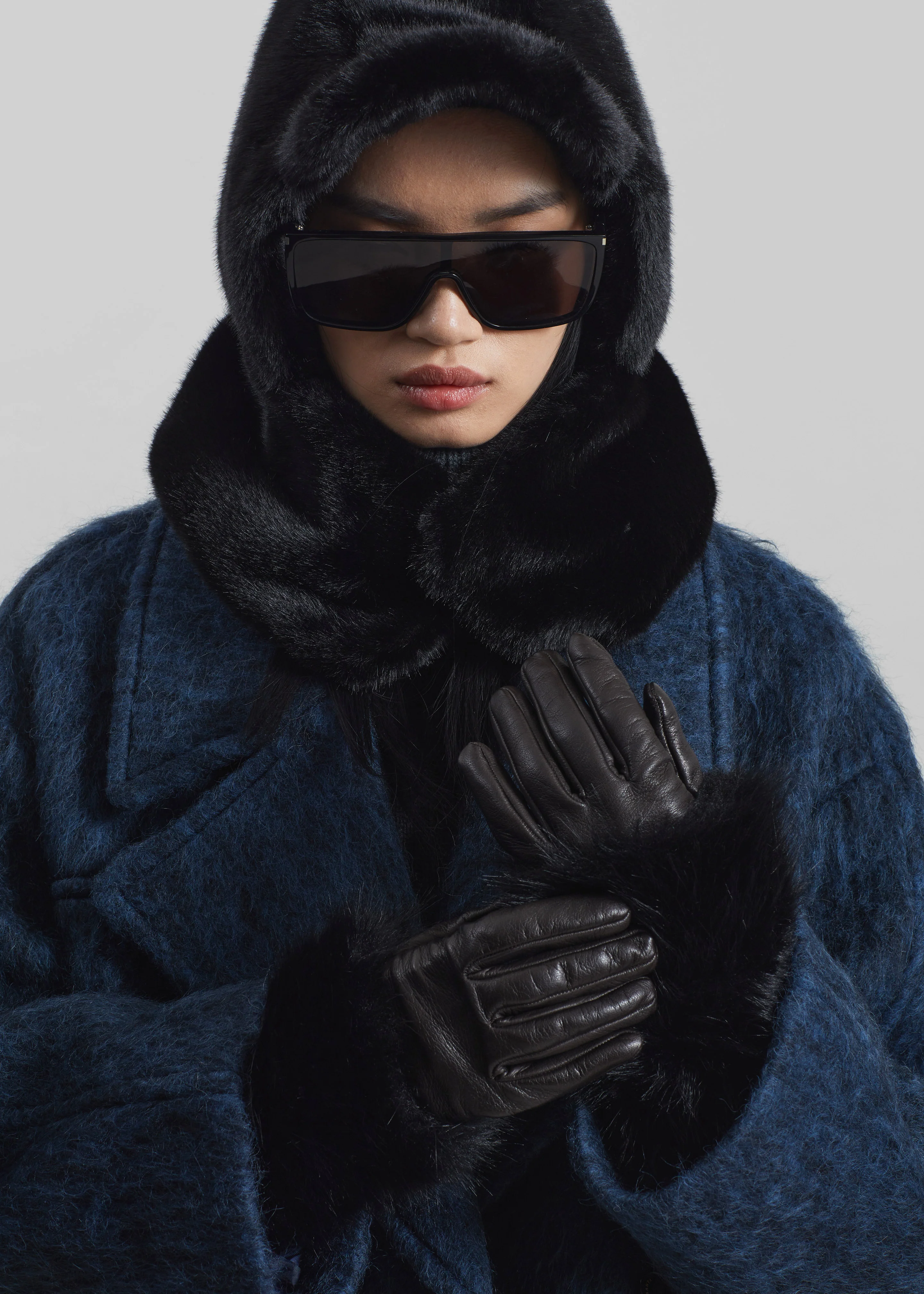 Clara Faux Fur Short Gloves - Black - Image 3