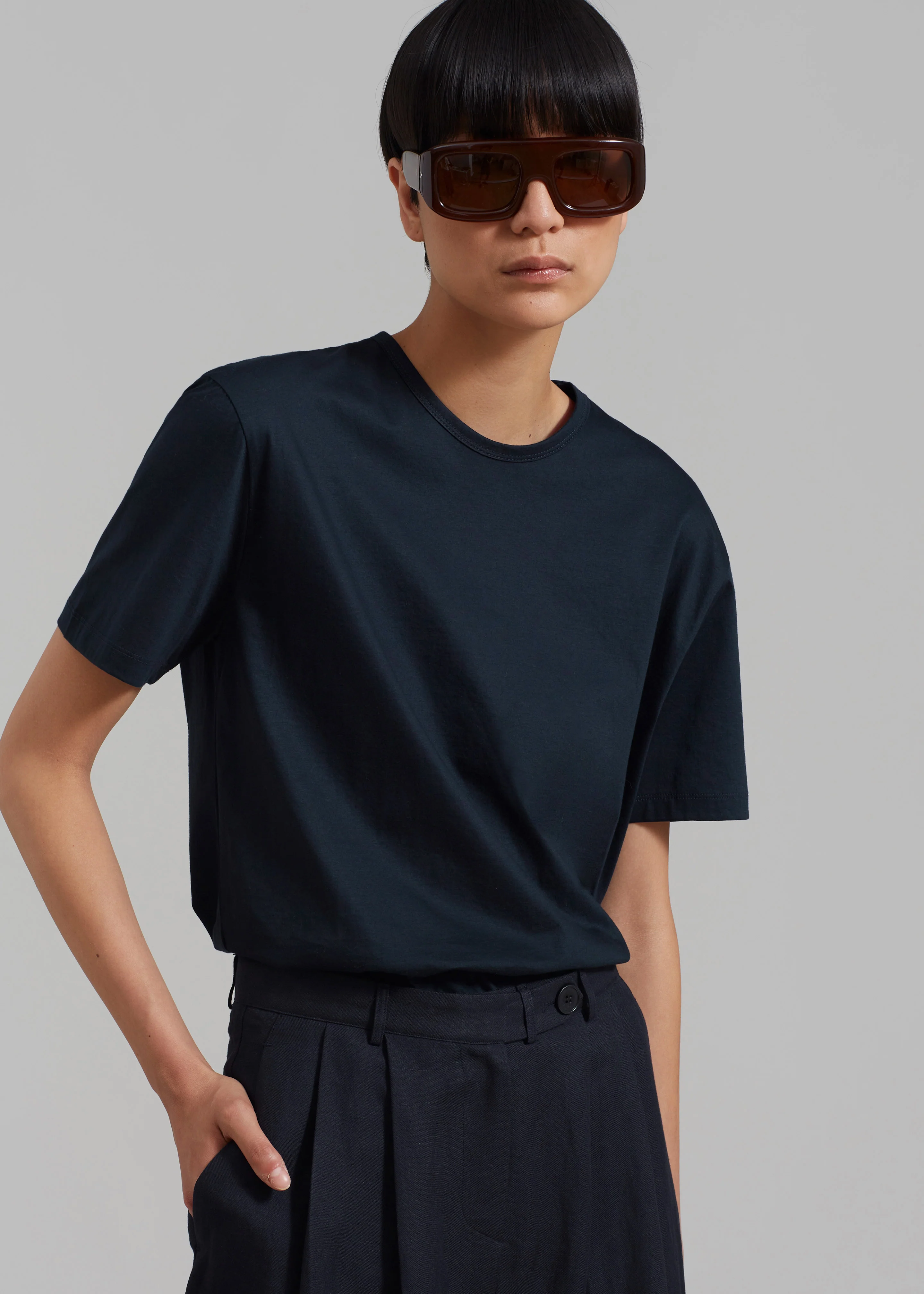 Connell Boxy Tee - Navy - Image 5