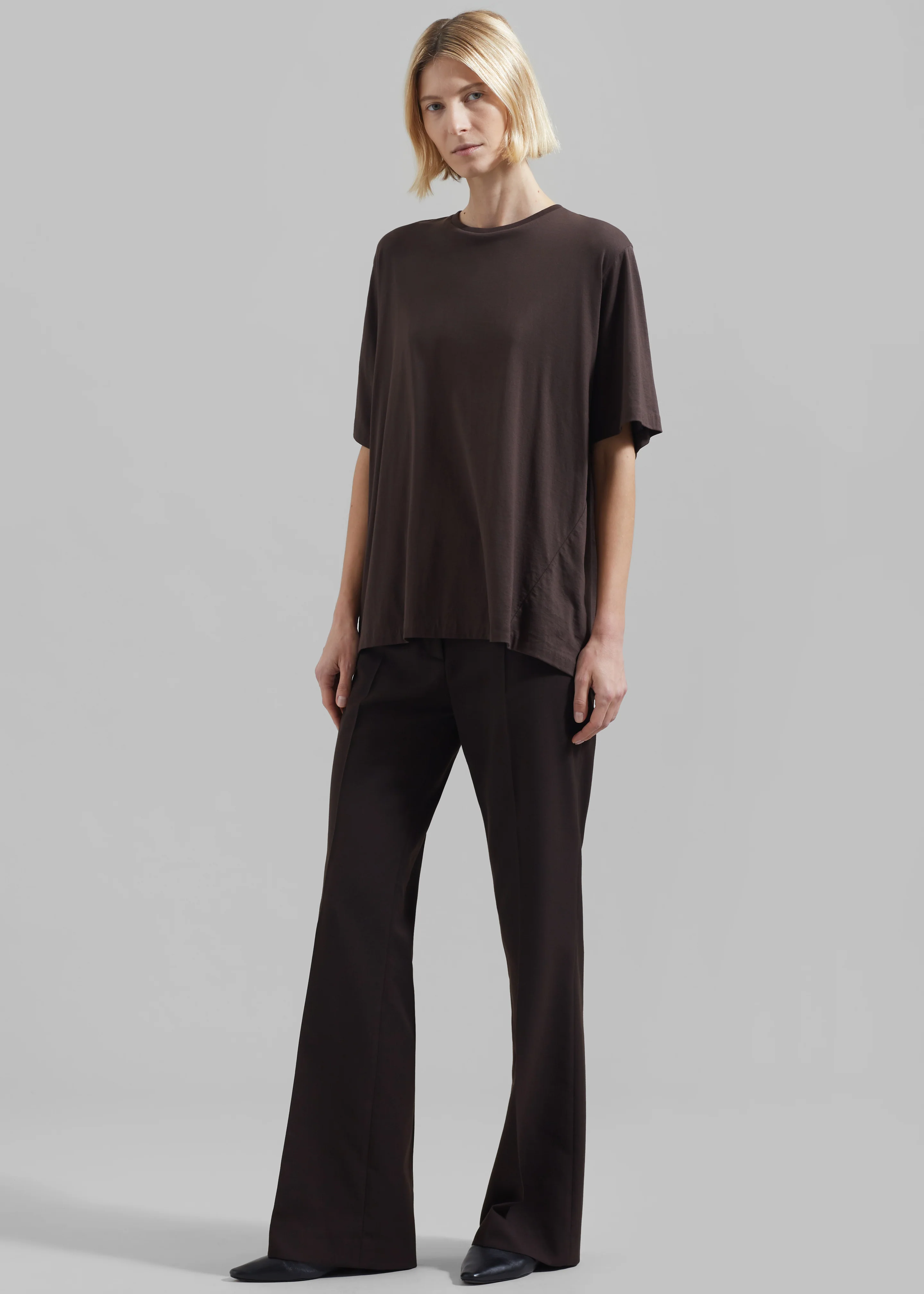 Harper Soft Organic T-Shirt - Brown - Image 5