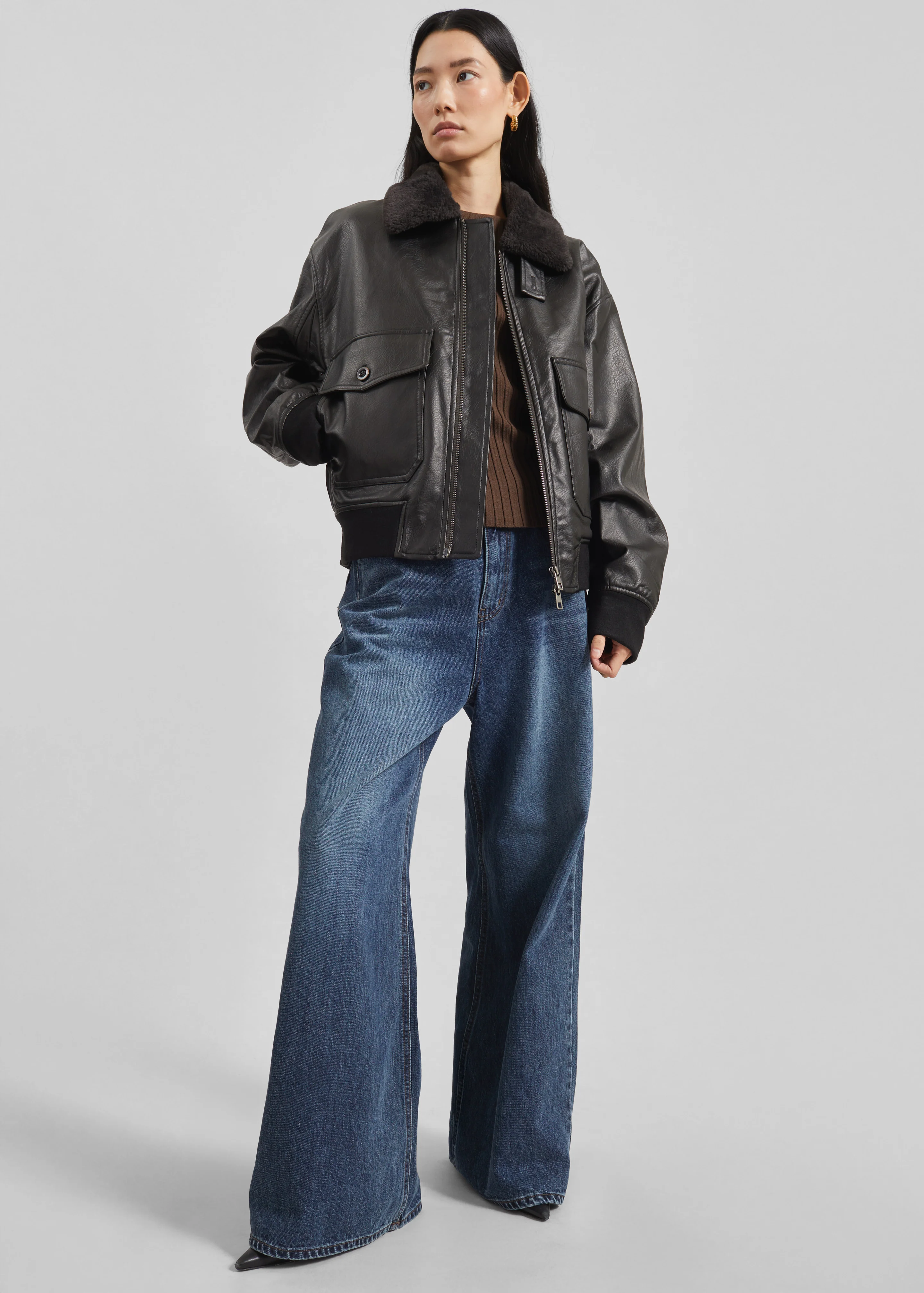 Larvik Wide Jeans - Medium Wash - Image 4