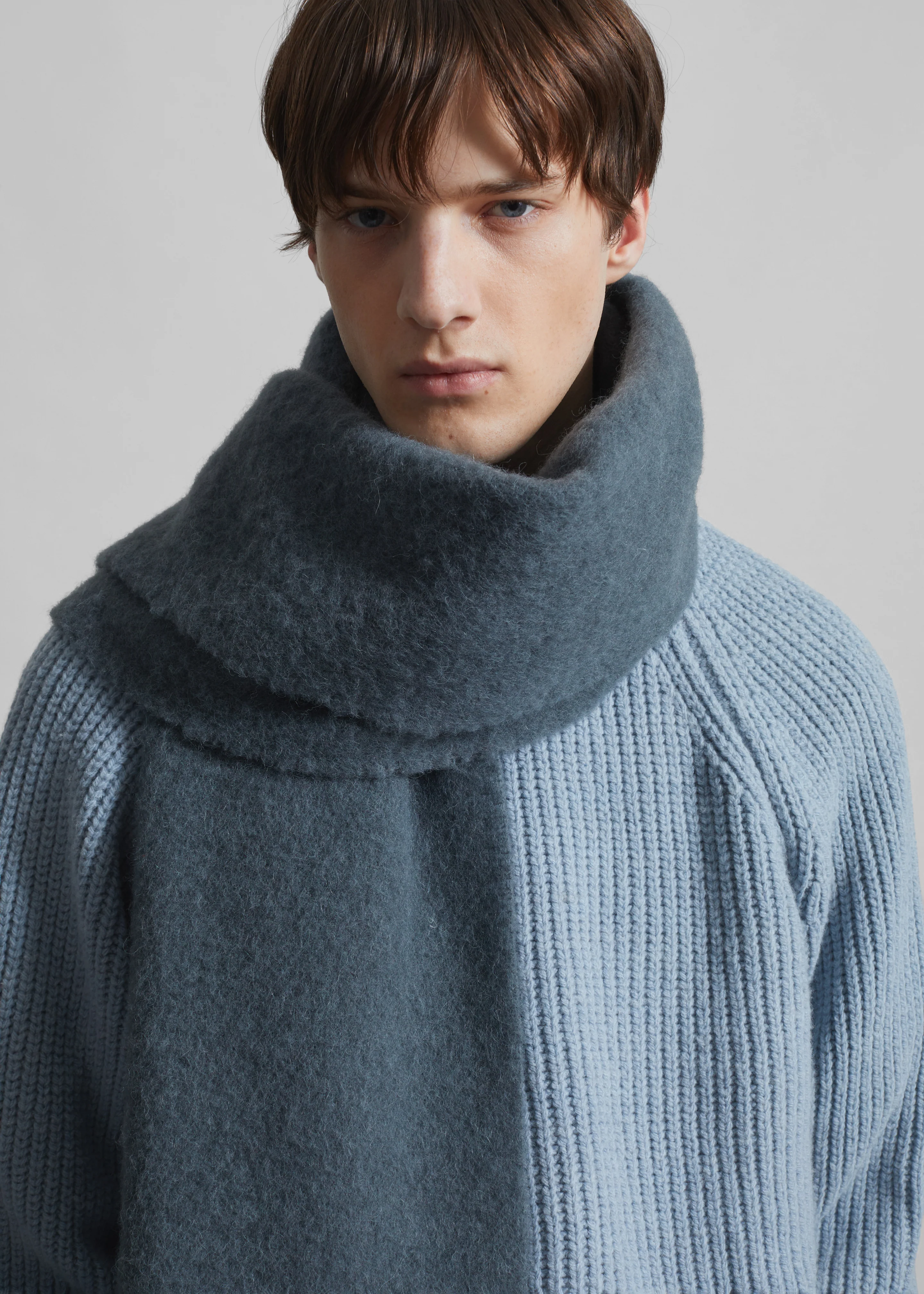 Olari Alpaca Blend Scarf - Dark Grey - Image 7