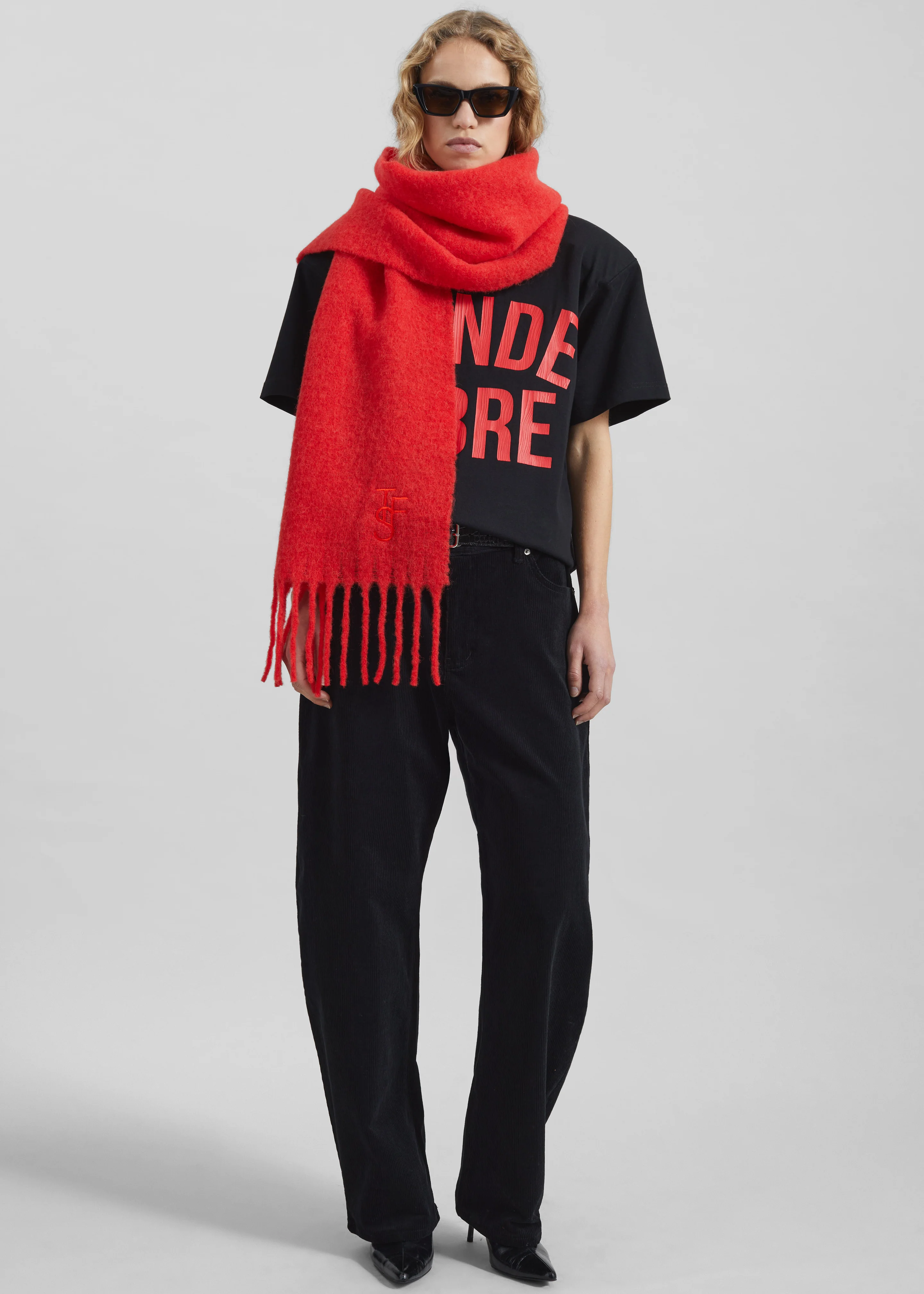 Olari Alpaca Blend Scarf - Red - Image 4