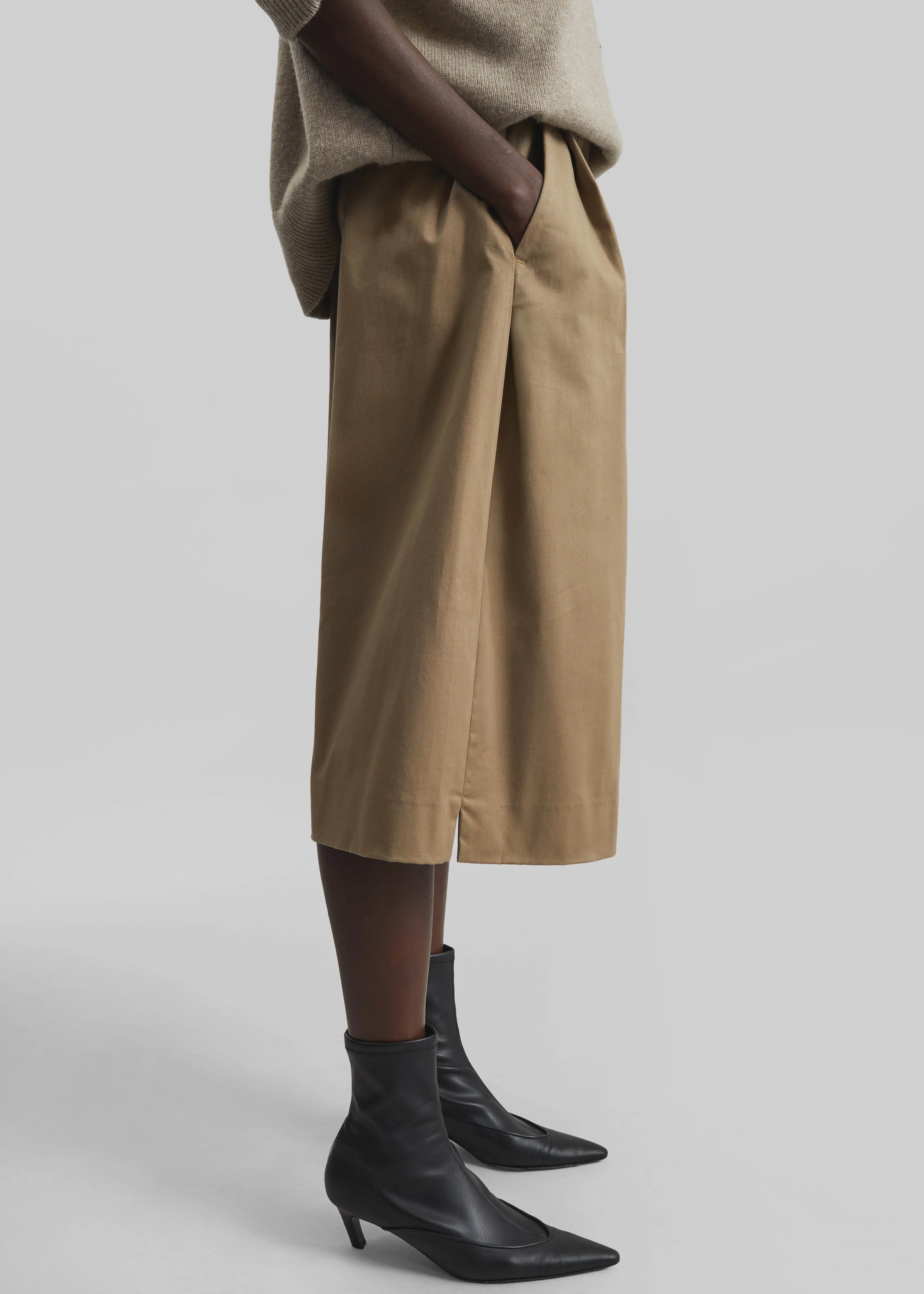 TheLatest Dakota Bermuda Shorts - Cognac - Image 2