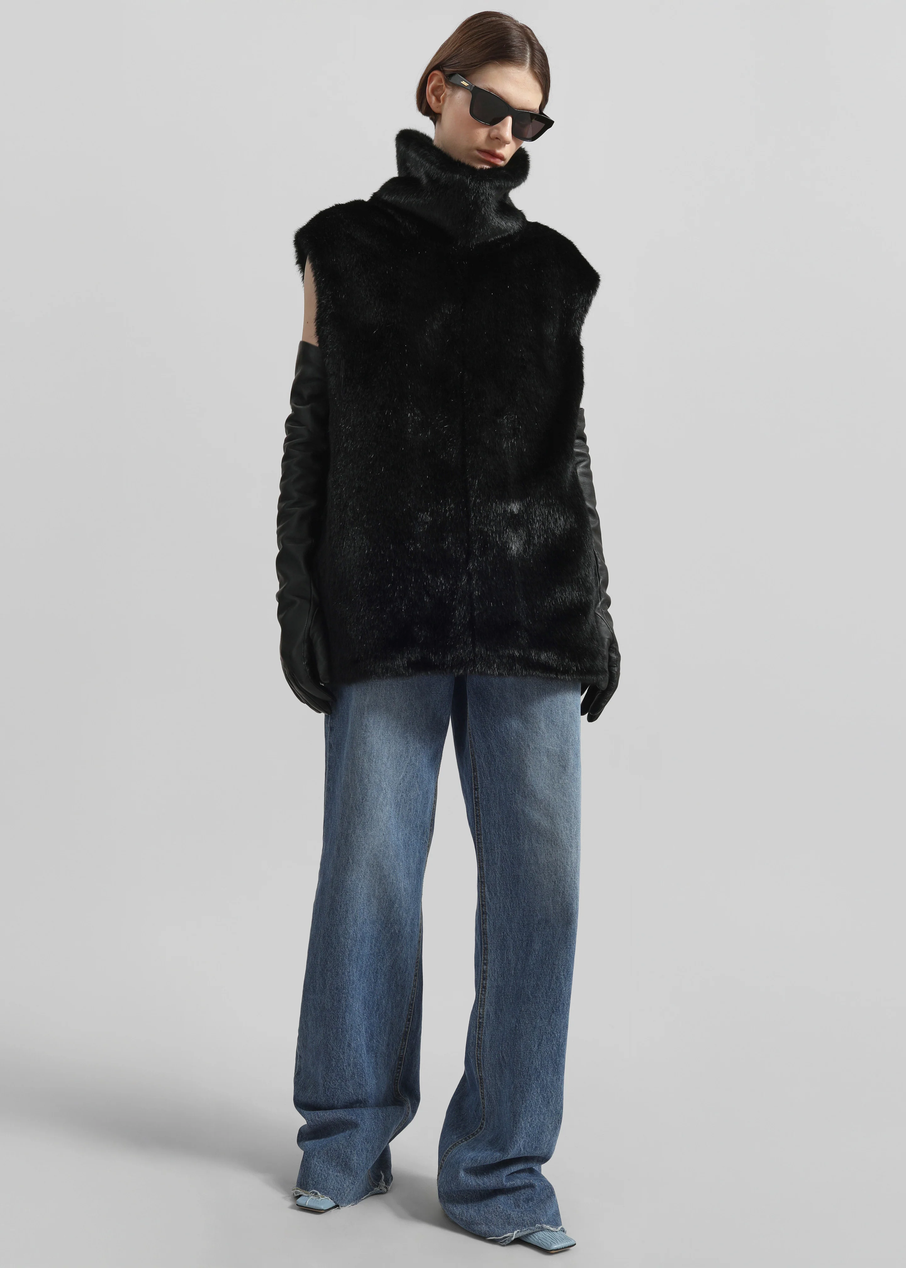 Veneto Long Leather Gloves - Black - Image 4
