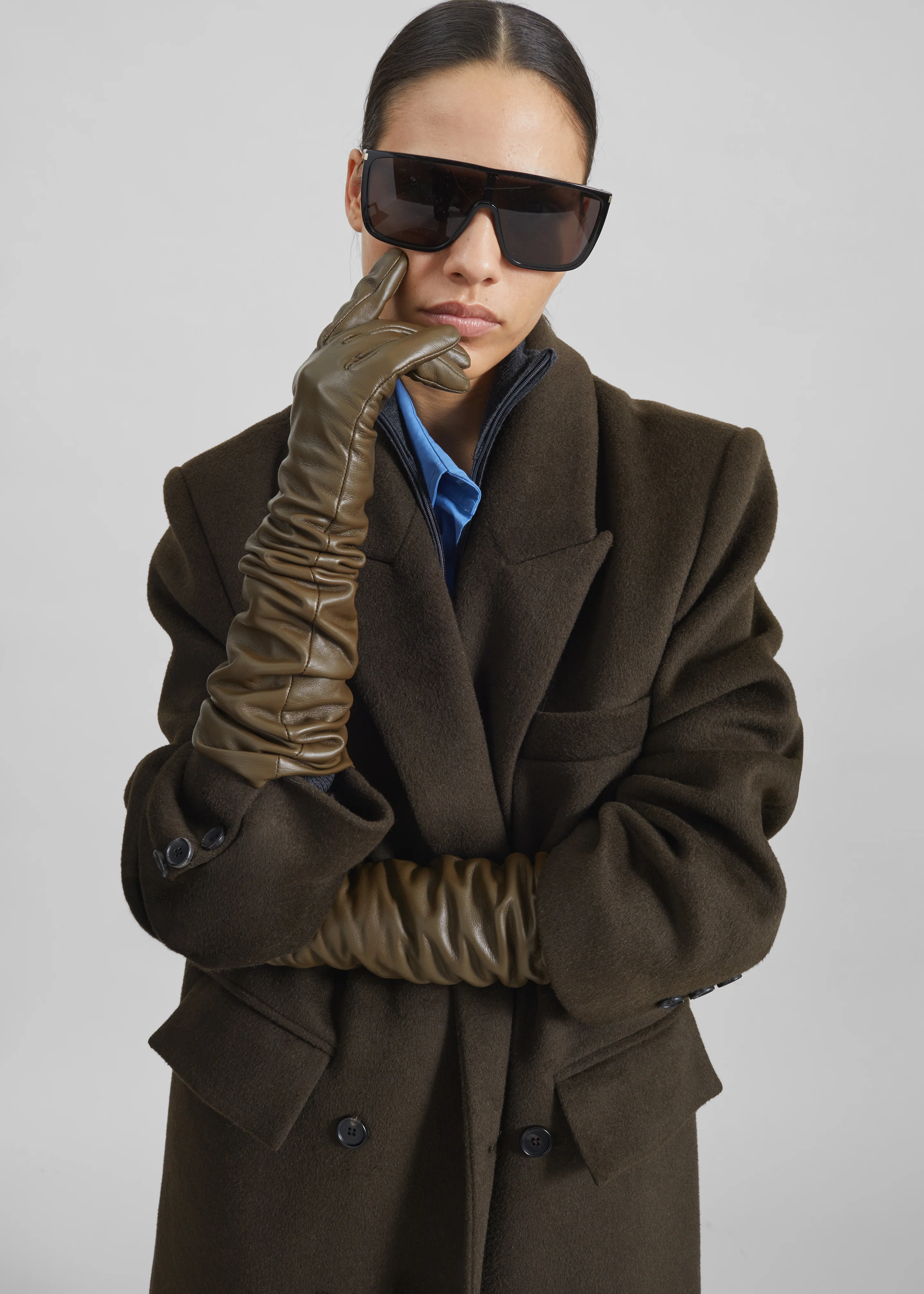 Veneto Long Leather Gloves - Dark Olive - Image 2