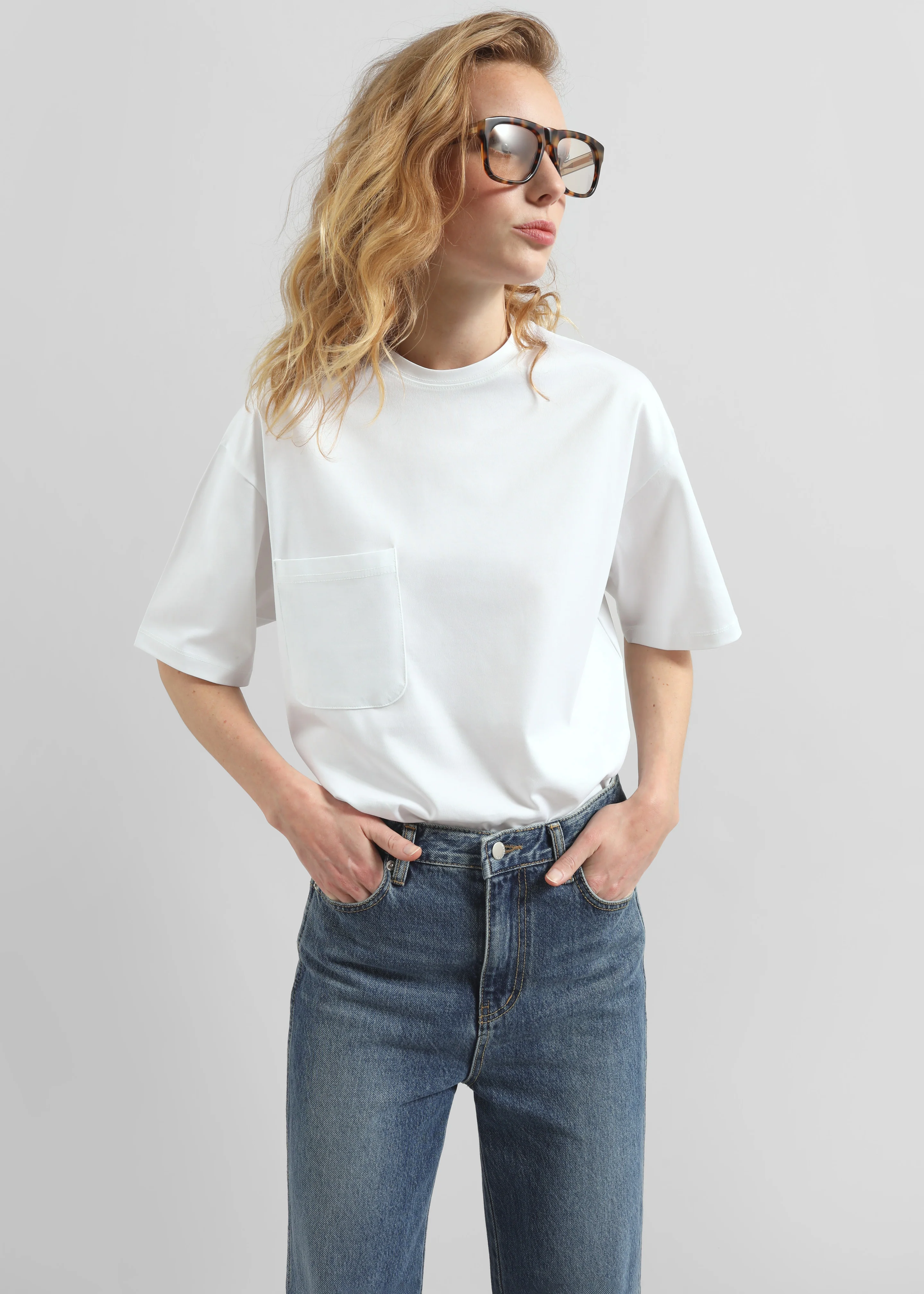 Yuri Boxy Super Soft Tee - White
